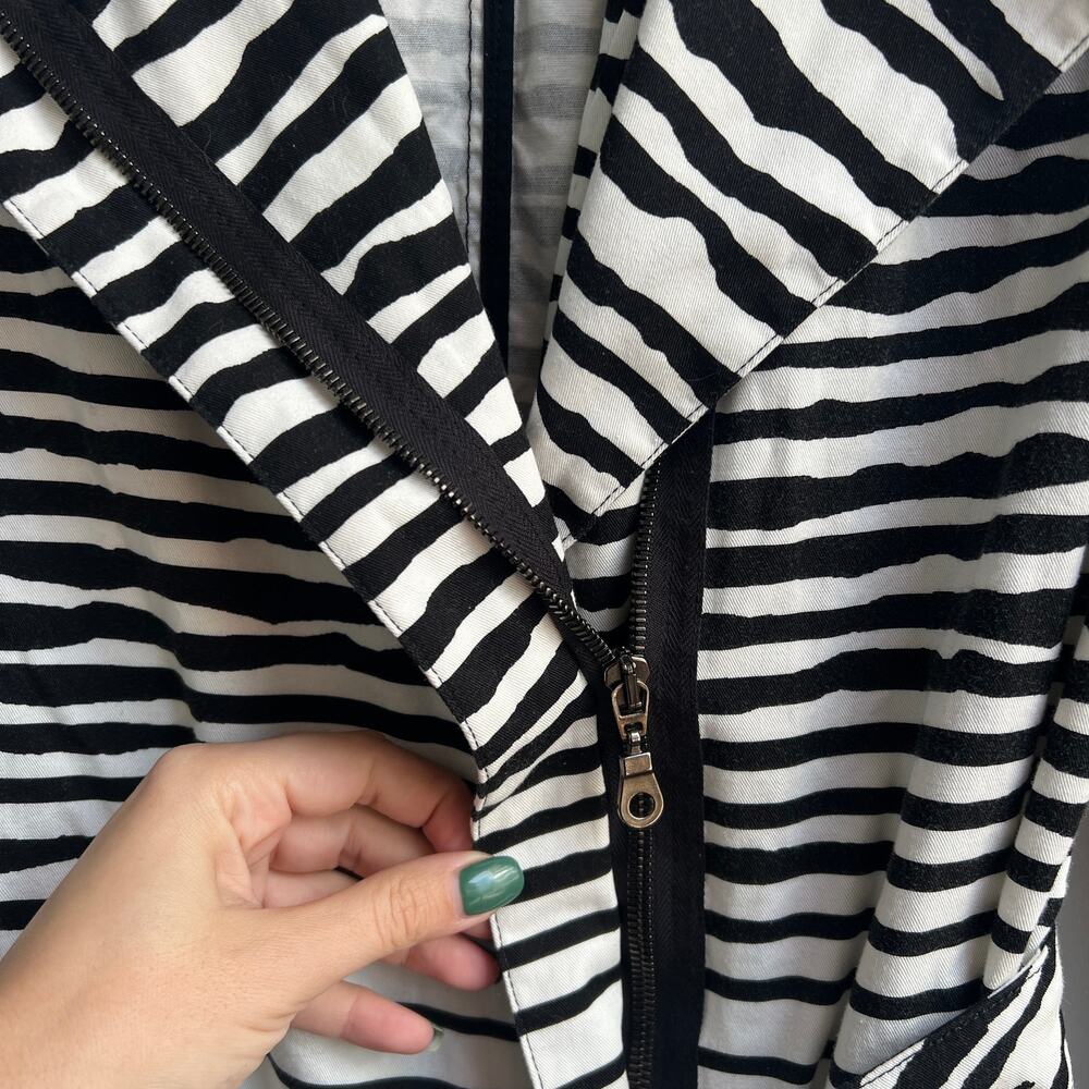 Alexander McQueen Vintage Black White Striped Belted Trench Coat - Picture 11 of 12